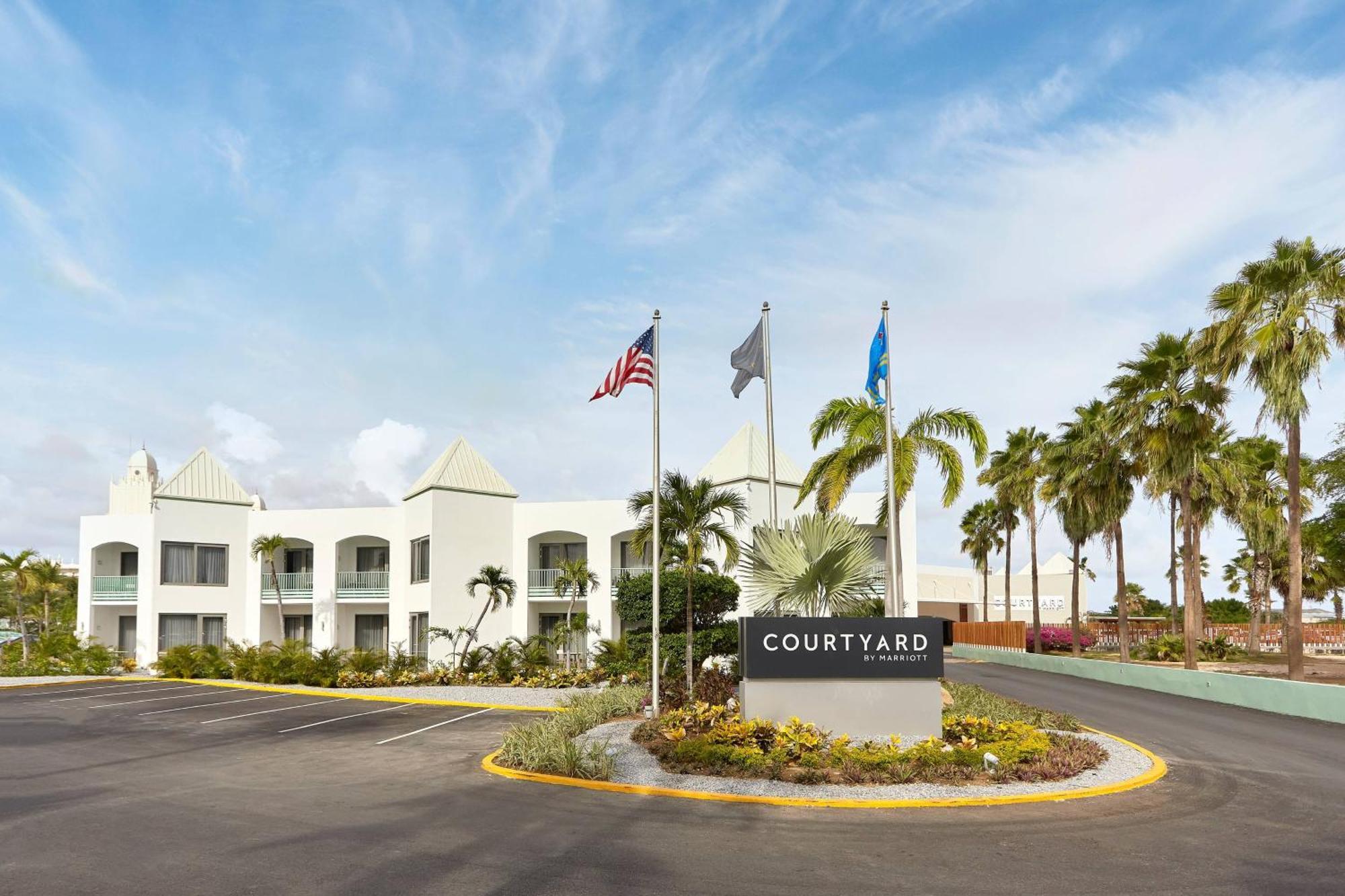 Courtyard By Marriott Aruba Resort Palm Beach Exterior photo