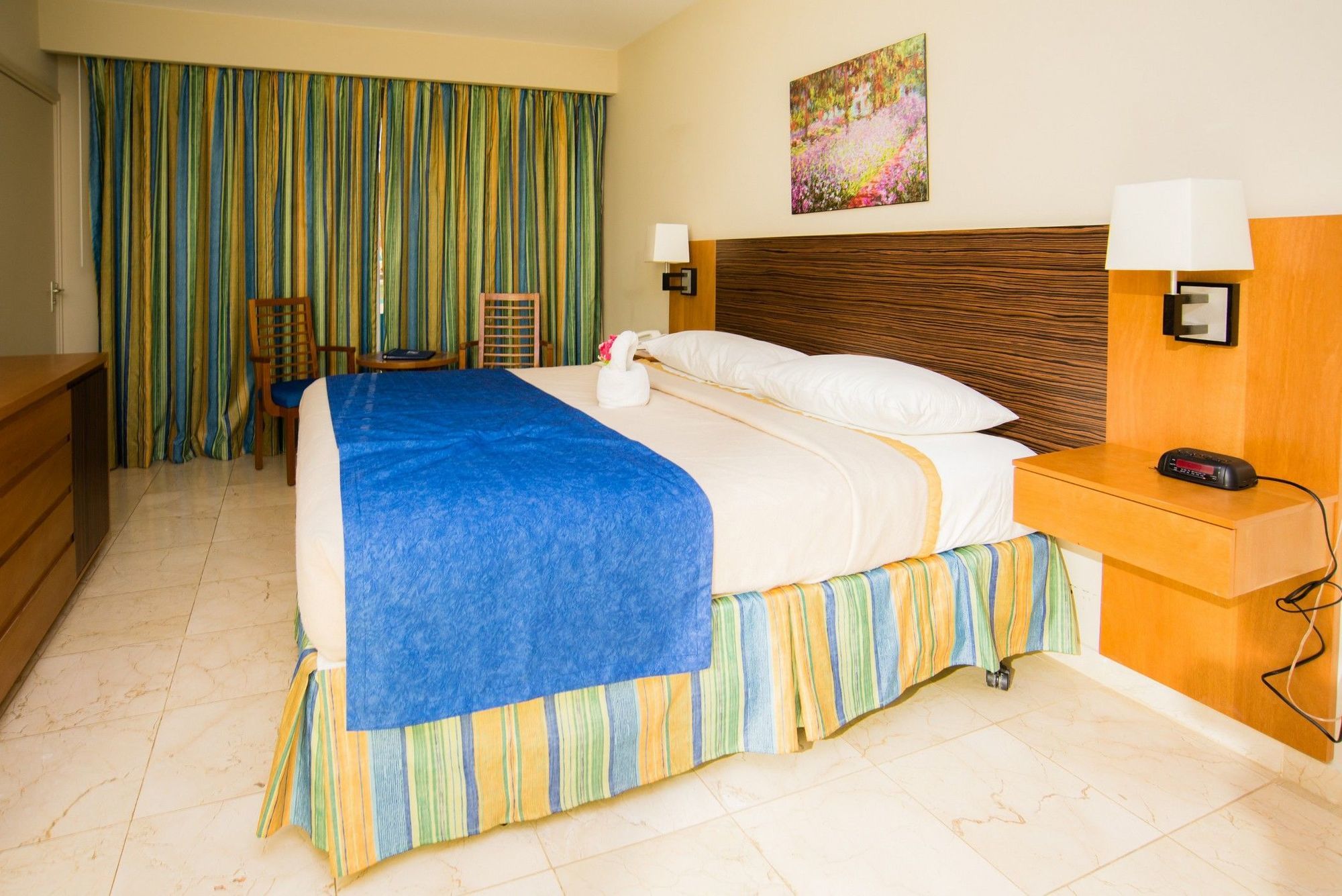 Courtyard By Marriott Aruba Resort Palm Beach Exterior photo